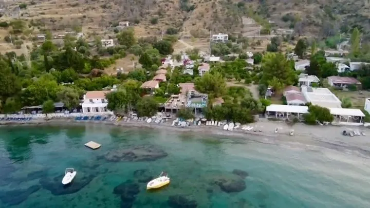 Mazı İnce Yalı koyunun havadan görünümü